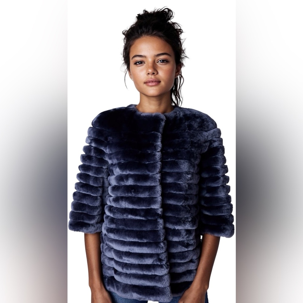 Navy Rabbit Car Coat • 3/4 Sleeves